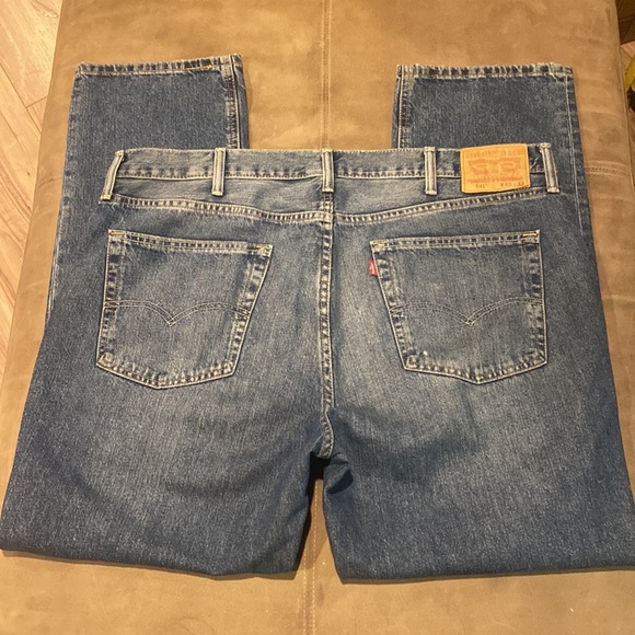 Mens Levi’s 541 Jeans Distressed Straight 40 40x32 - Picture 3 of 7